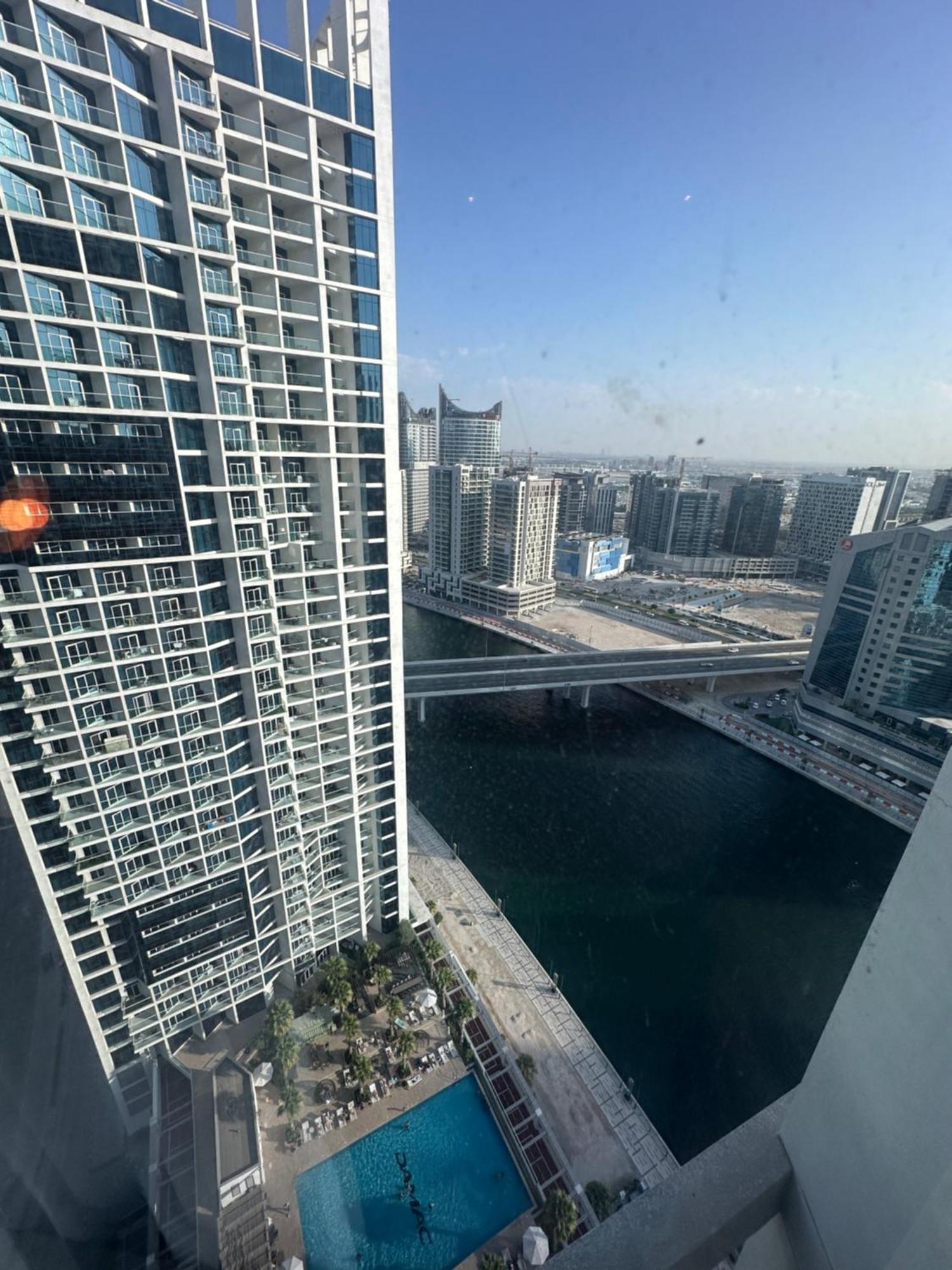 Apartment Business Bay Modern With A Pool View At Damac Maison Prive *